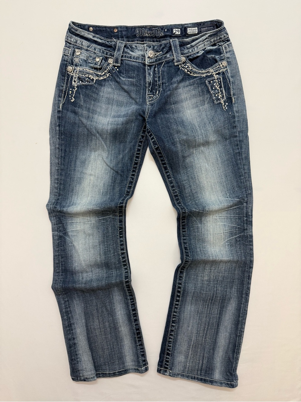 Miss Me Easy Boot Size 29 rhinestones embroidered Blue Jeans